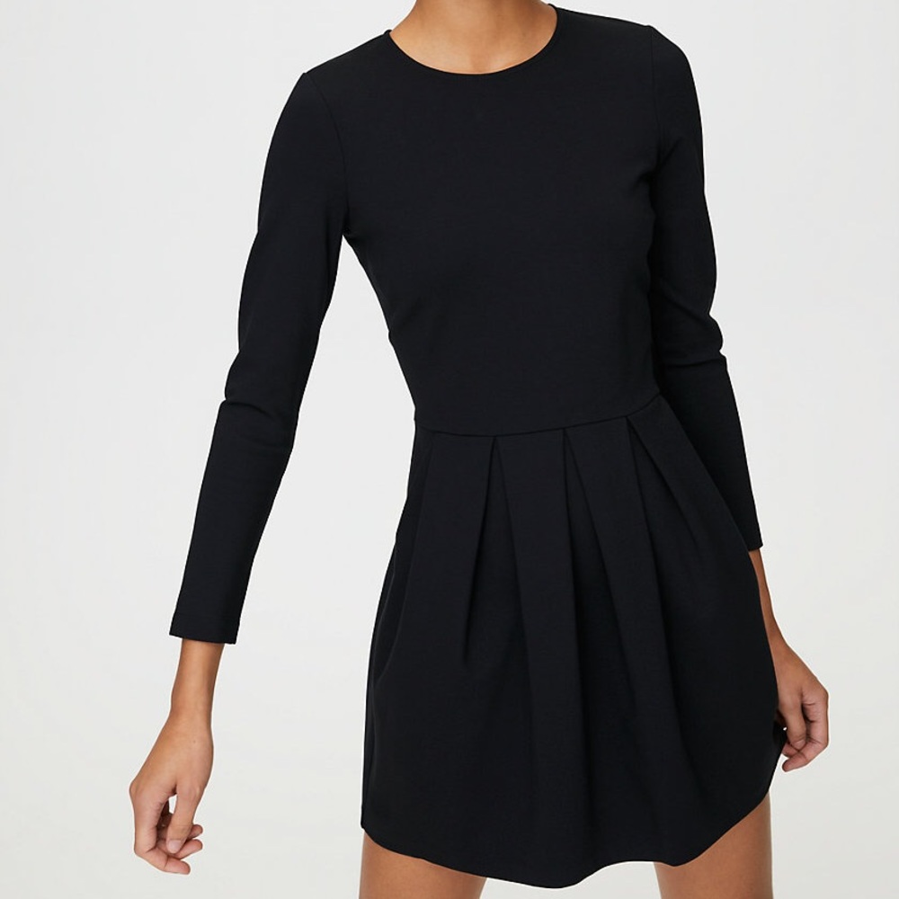 Aritzia Sunday Best TARTINE Dress size 4